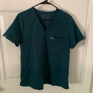 Caribbean blue Figs top